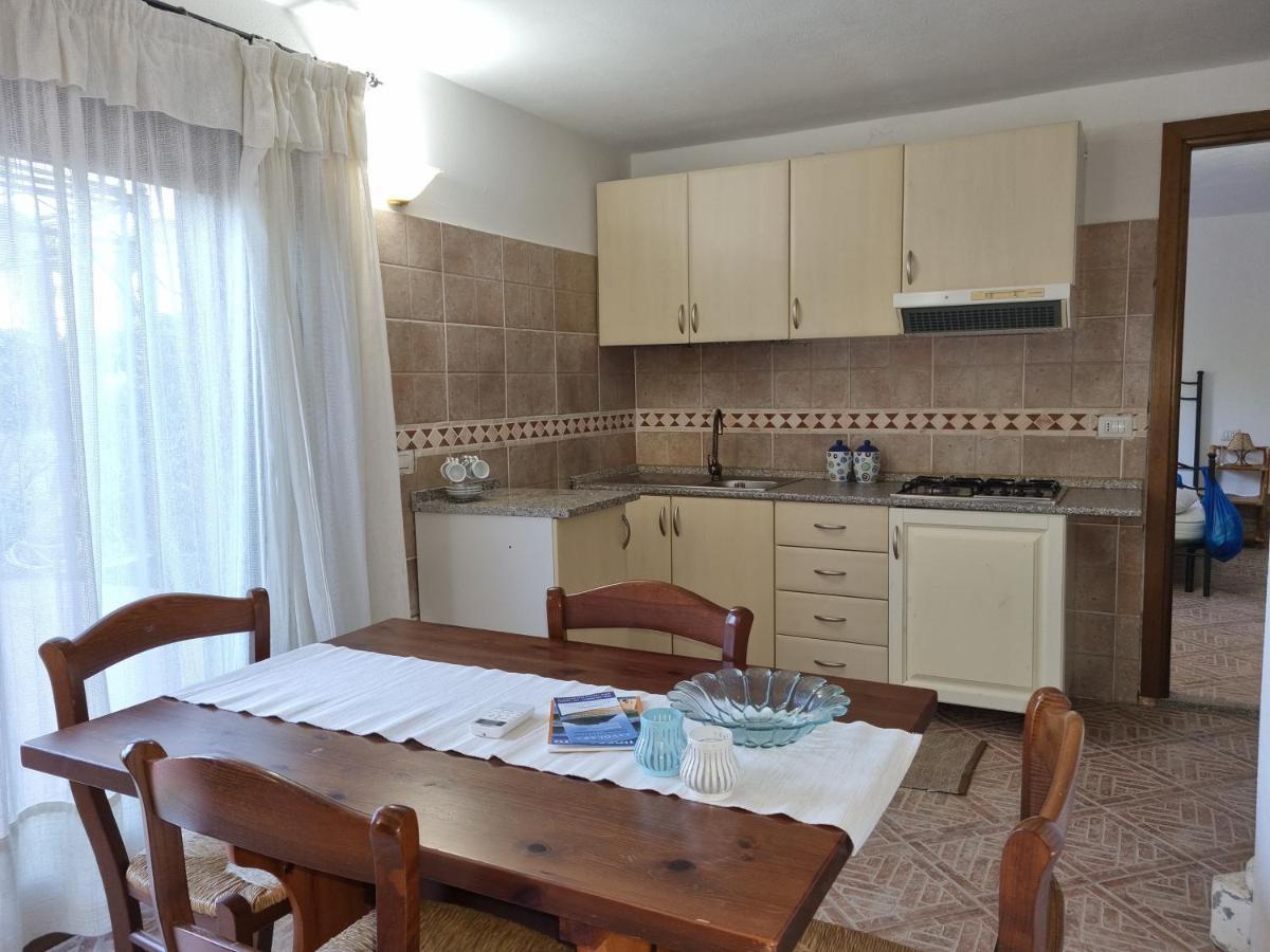 *Appartamento Con Ampia Veranda Vicino Al Mare * Porto San Paolo  Εξωτερικό φωτογραφία